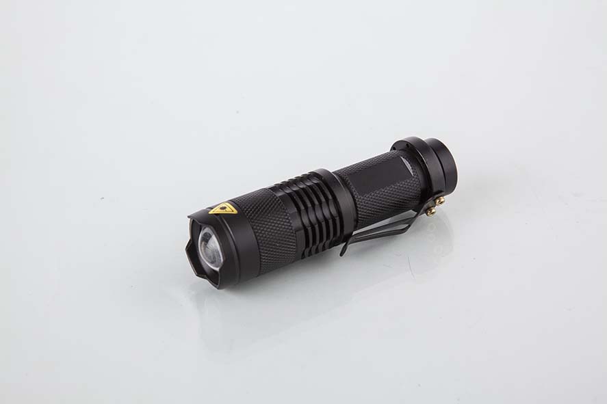 LED手電筒HL-315